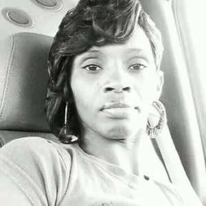 Meet your Posher, Catina